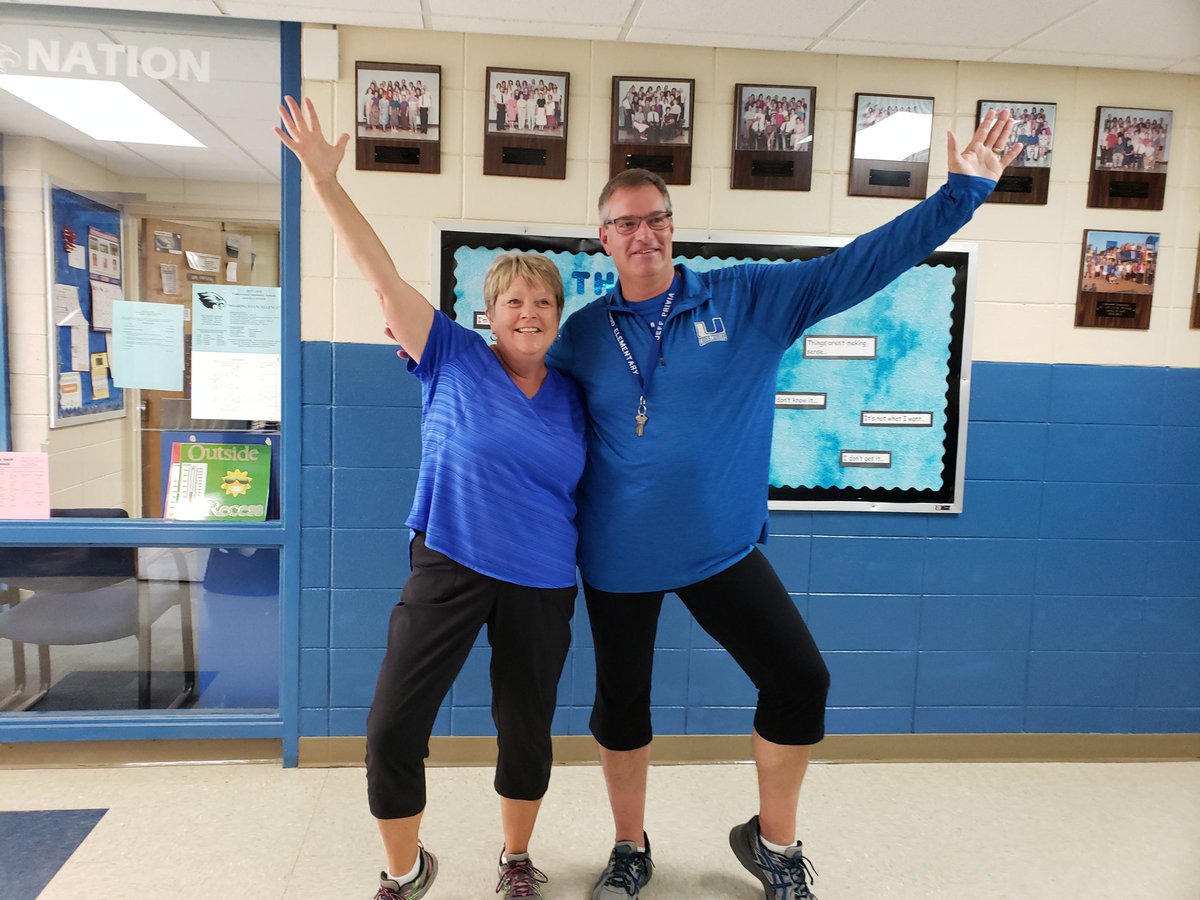 pic Female Pe Teacher Outfits underwood elementary