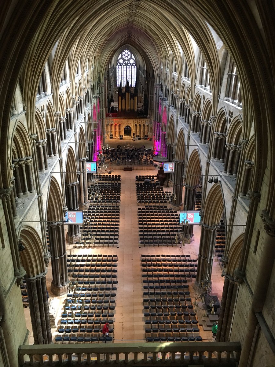 adamdgreenfield's tweet photo. @ElliottWood_ filming at @LincsCathedral #reveal #materialise #impact #engineeringabettersociety #stone #craftcenturiesold #inspiring https://t.co/bERWiQUXDu