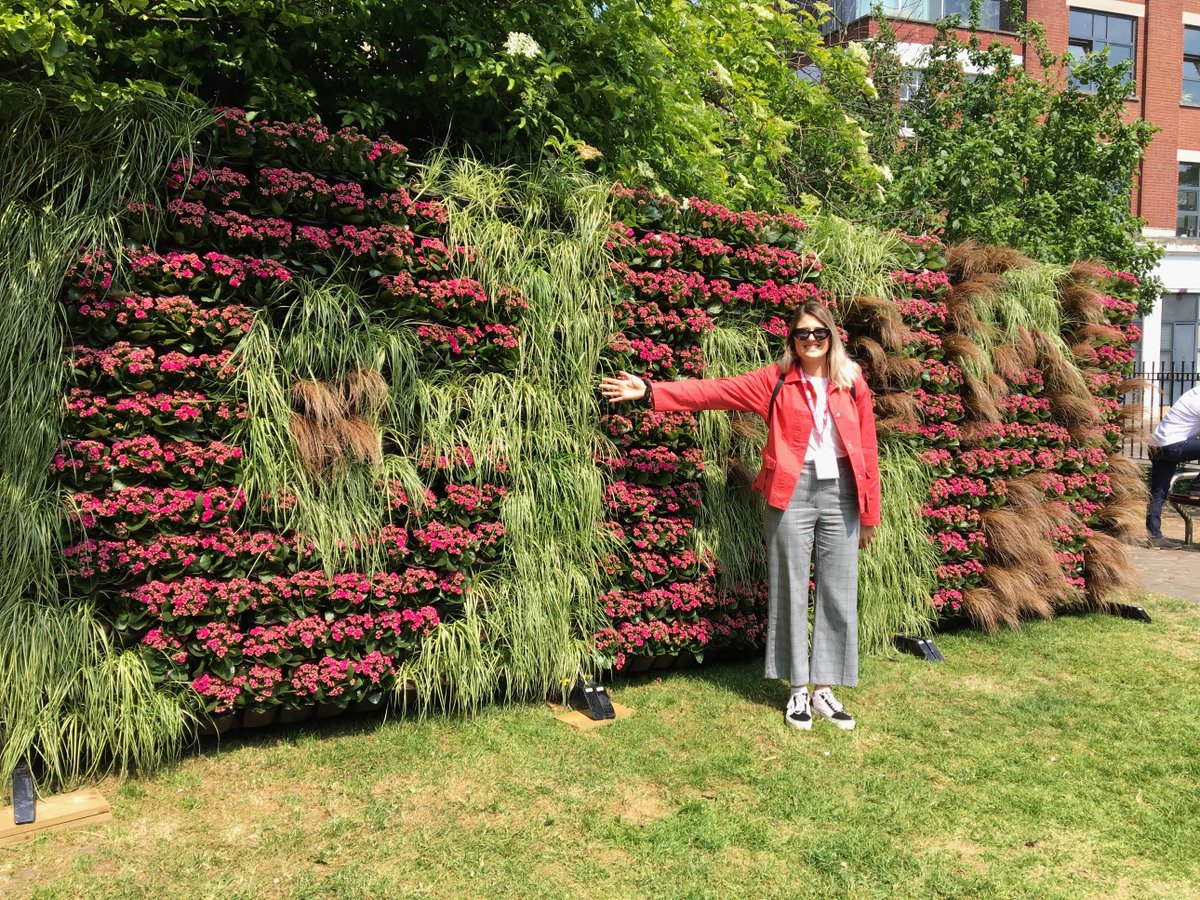StracoRecruit's tweet photo. Yesterday, we left @CDWfestival feeling very inspired! There was so much great design to share that we couldn't possibly fit in into one tweet. Head over to our Instagram Highlights for more. π‘ https://t.co/WwU4qfSaEr #CDW2018 #StracoLDN #Design #Lighting #Furniture #Interiors https://t.co/46S1rIBnx3