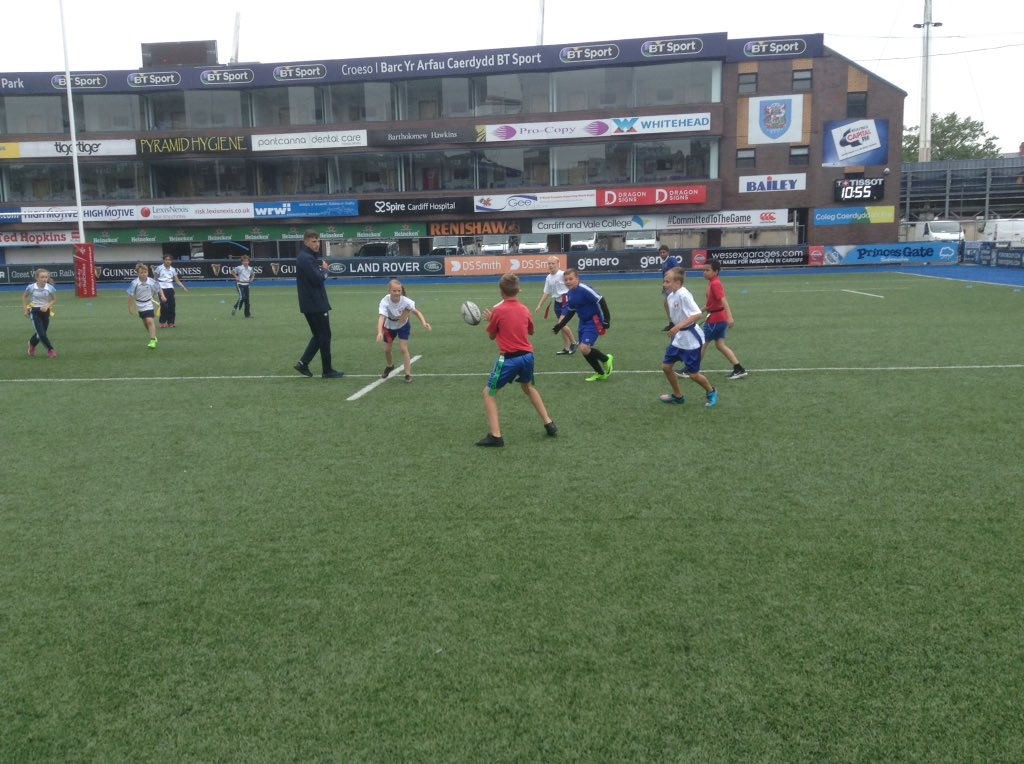 HTPSMrBarnes's tweet photo. @HTPSchool played like champions the the @cardiff_blues tag rugby festival. Great fun had by all. 
#healthyconfidentintdividuals https://t.co/82Aj1eMqVK