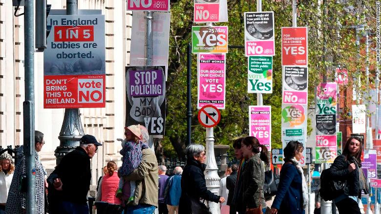 CNN's tweet photo. As Ireland prepares to vote in Friday's abortion referendum, Irish men and women are traveling home from around the world to take part https://t.co/7jCte9KCgJ https://t.co/i9y6RNQpt1