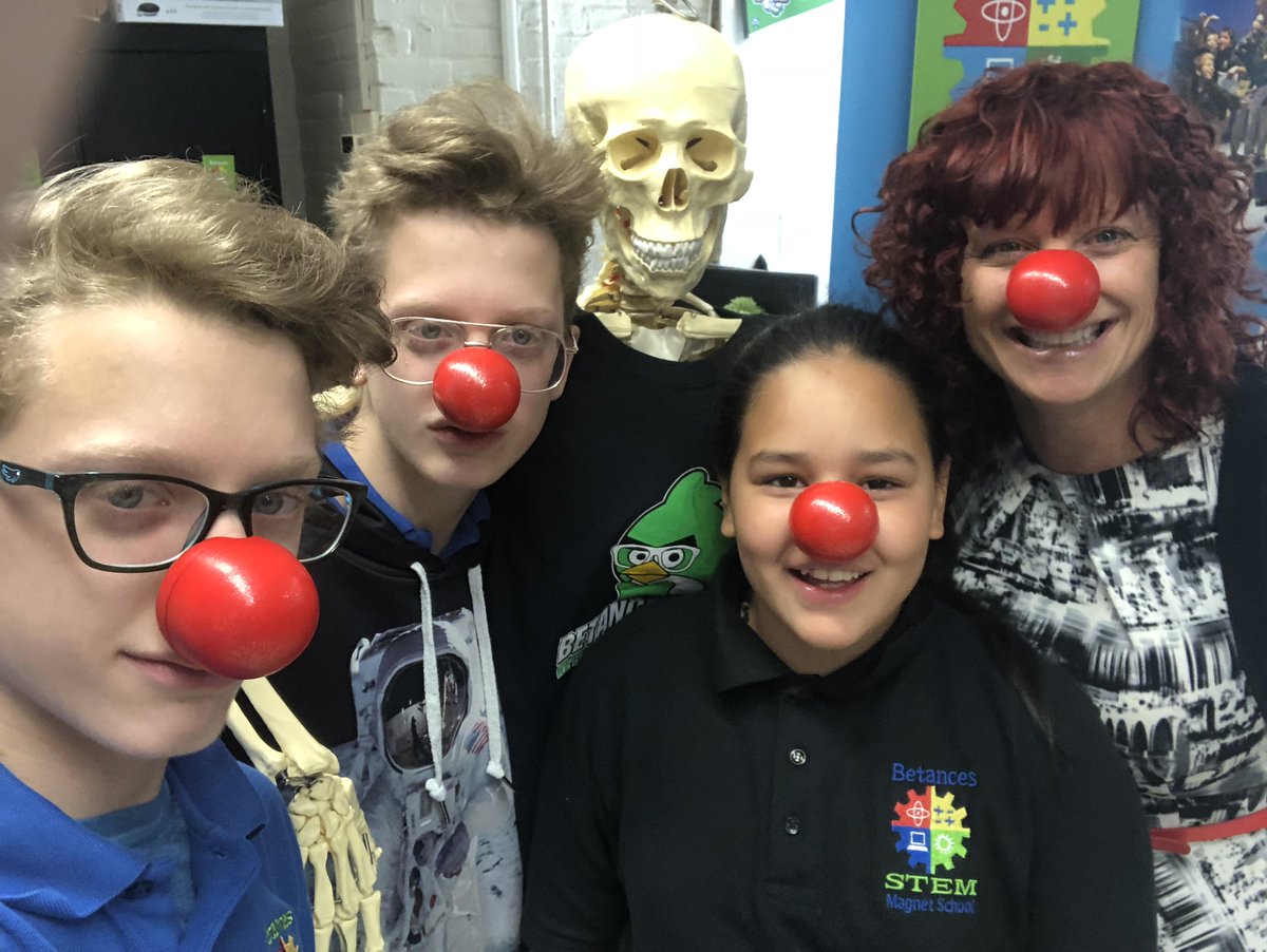 G0ldil0x24's tweet photo. .@RedNoseDayUSA #NosesOn @BSTEMhartford @HartfordMagnet @HartfordSuper #NerdyBirds love being #NerdyForACause Each nose is a small way to make a big impact. Pick up yours today at @Walgreens Let’s end child poverty together, one nose at a time. https://t.co/78F4bHQ0oS