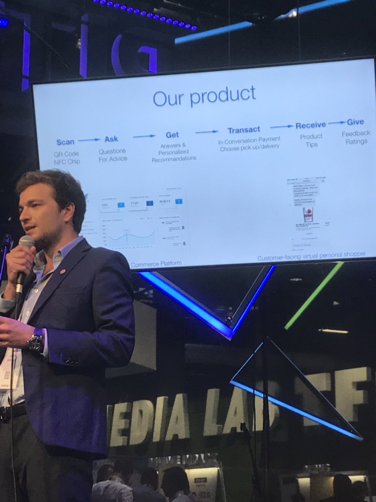 CartesCB's tweet photo. "Imaginons ensemble le commerce de demain" @webotit l'hybridation #phygitale #PitchInStore #Vivatech #LABbyCB https://t.co/1Hl6PVZBPY