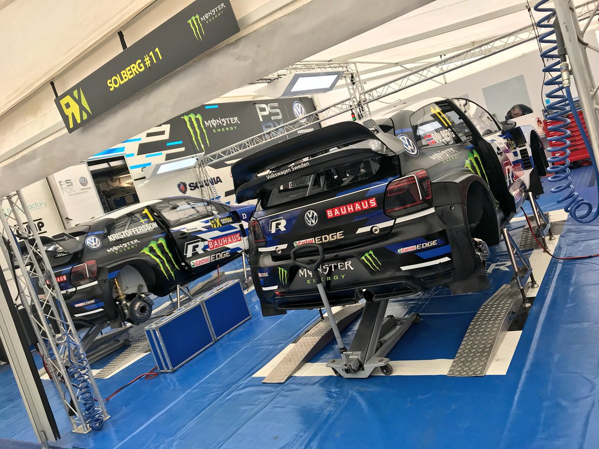 OfficialBARCHQ's tweet image. .@FIAWorldRX has hit 🇬🇧 shores! Final preparations ahead of this weekend’s #SpeedMachine event at @SilverstoneUK are currently taking place 👌🏻 #WorldRX