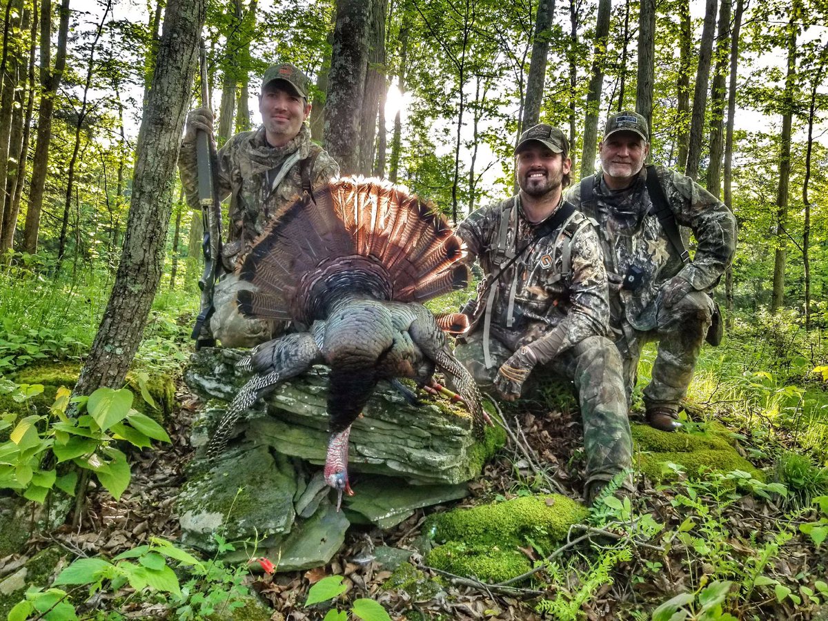 NateHosie's tweet image. Ole Free Fallin @CulpepperJr just let one ride the lighting here in PA! #TurkeyBeFloppin #TagPunched #realtree #realtreepro 🇺🇸🦃