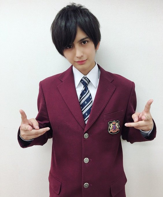 中島健 花のち晴れ 生徒役で出演決定 念願 英徳学園の制服姿披露 モデルプレス