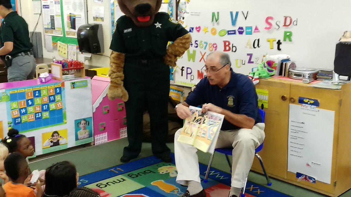 Sheriff Chitwood of the VCSO reads "Oh the Places You'll Go" to Westside's Headstart and VPK babies. Thanks for your visit Sheriff Chitwood!