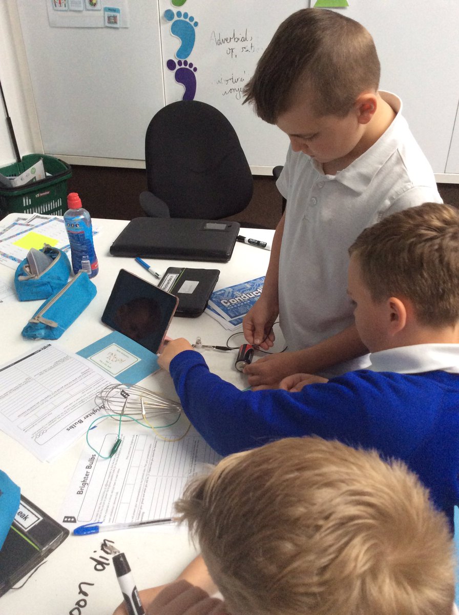 _Mrs_Egan_'s tweet photo. Doing an investigation to find the best conductor @Y5Jesmond https://t.co/gGc4a0z6CC