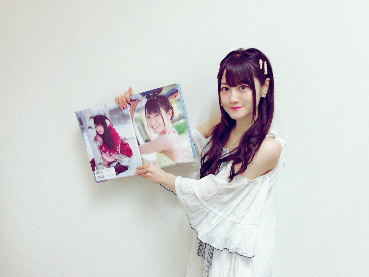Tweet 人気声優 小倉唯さんの来歴 人物 可愛いtwitter画像集 Naver まとめ