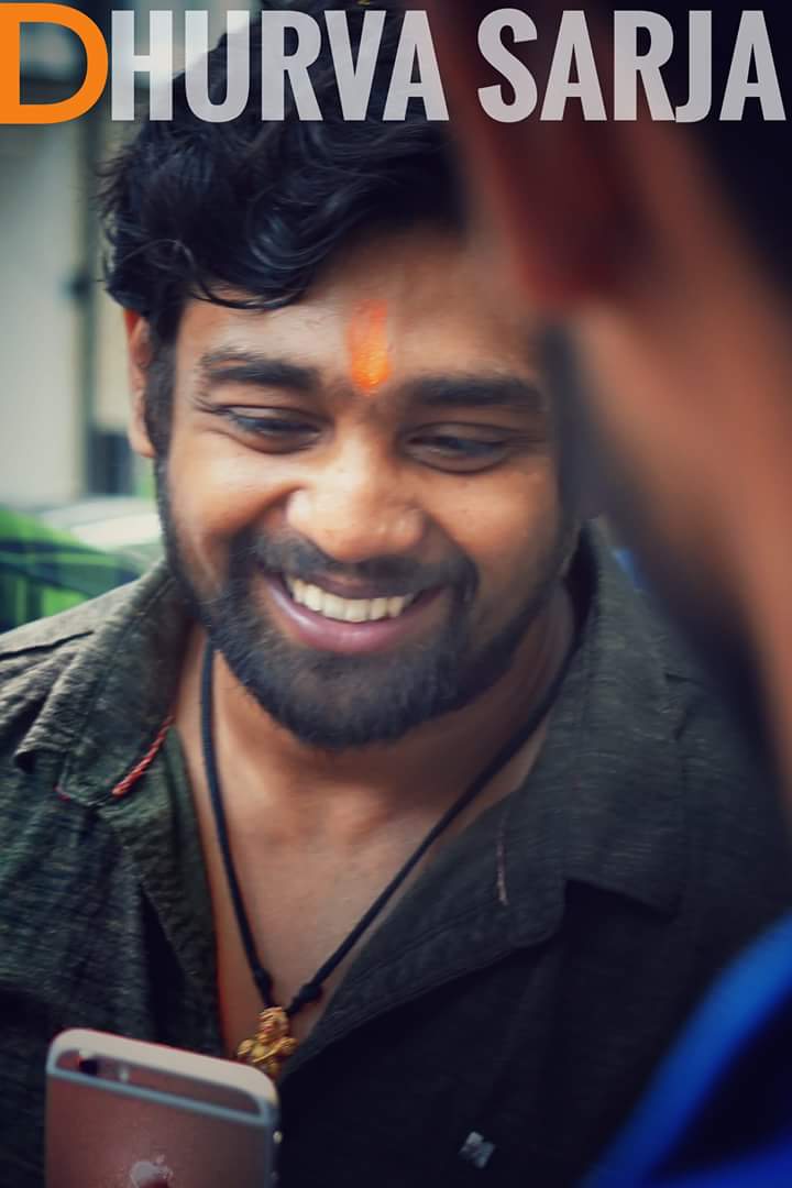 ShekarTeamDS's tweet photo. ಇವರ ಬಗ್ಗೆ #Clarity ಸೀಗೊದು #Quality ಇರೋರಿಗೆ ಮಾತ್ರ
ಕರ್ನಾಟಕದ ಚಿನ್ನದ ಖಜಾನೆ  Nam #BOSS
@DhruvaSarja Anna 😃😊😍
Jai Hanuman🙏  #D_Prince👊 https://t.co/14vwuIFKub