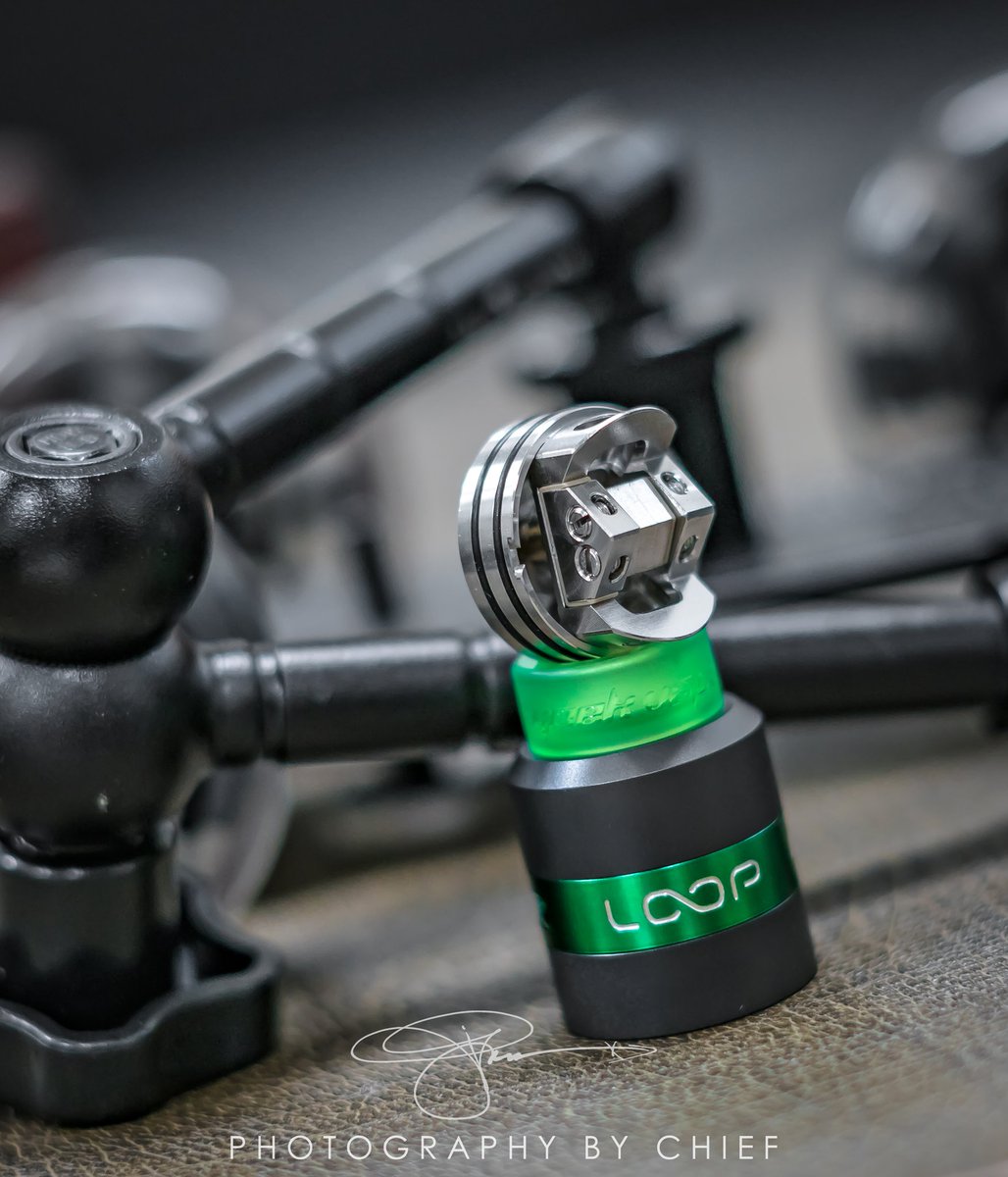 Ghost_18jku's tweet image. &quot; The Loop RDA by Geek Vape &quot;

~
#GeekVape #LoopRDA #IMPROOF #NotBlowingSmoke #VapePorn #VapeLyfe #310Vapers #UKVapers #VapePics #AllDayVape #Torrance