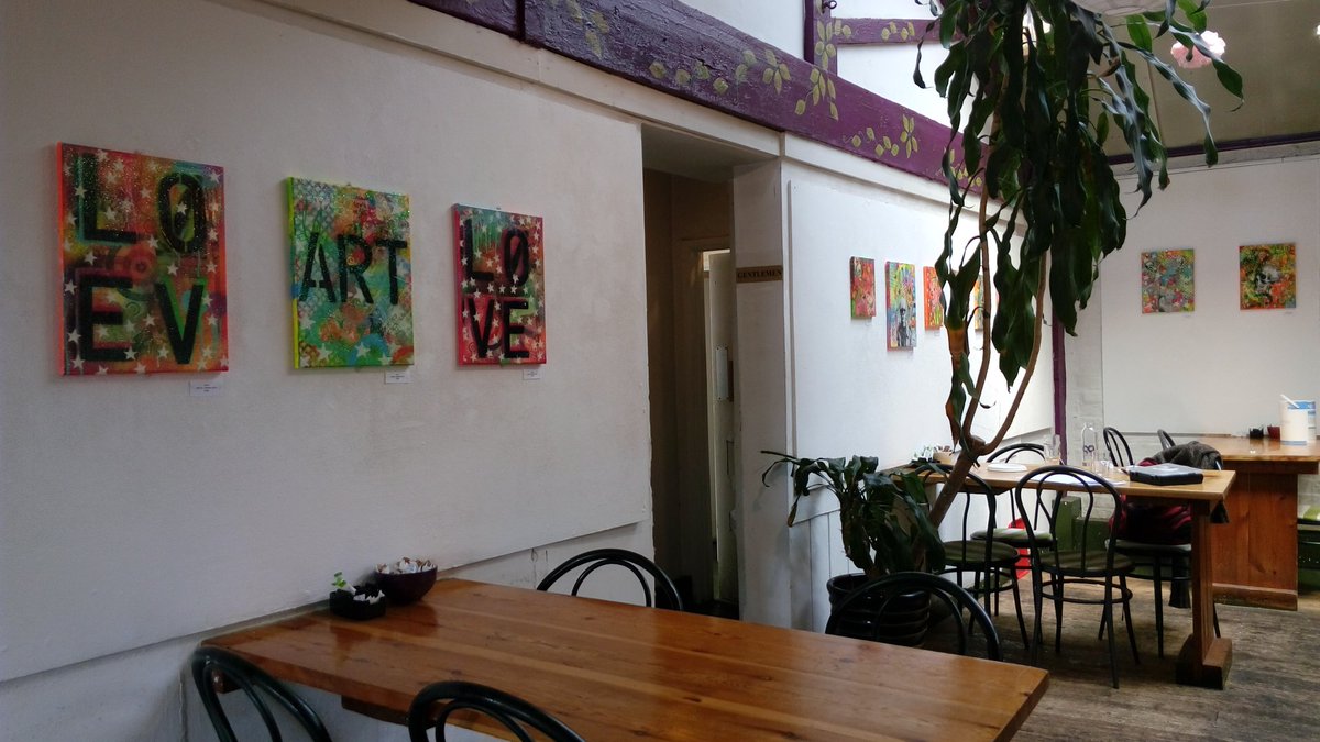 HeadSpace tweet media