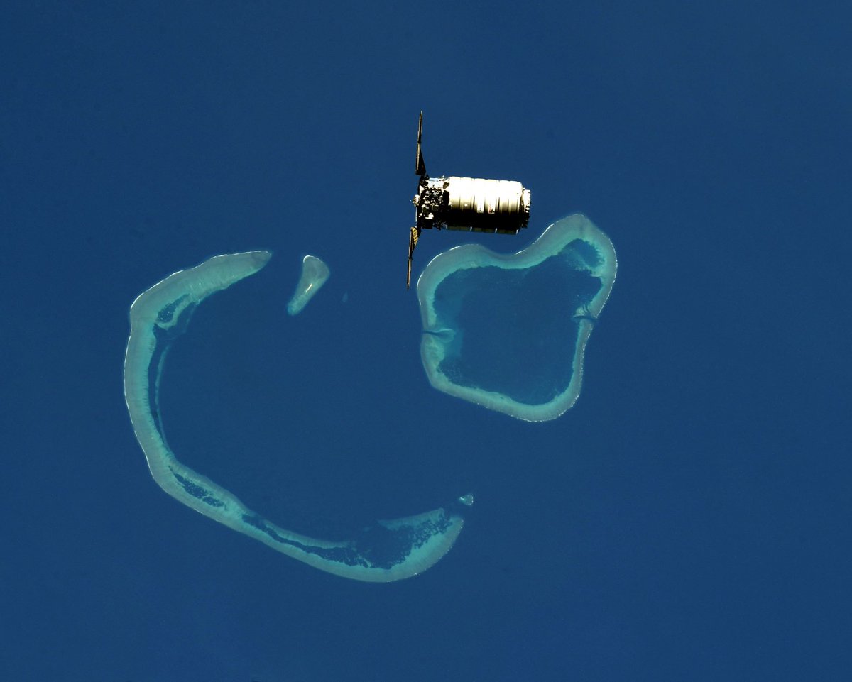 astro_ricky's tweet photo. After transiting #Australia &amp; the atolls of #Indonesia, @OrbitalATK #Cygnus arrives to @Space_Station carrying science &amp; supplies to our outpost in space. https://t.co/m7WK7jVH9s