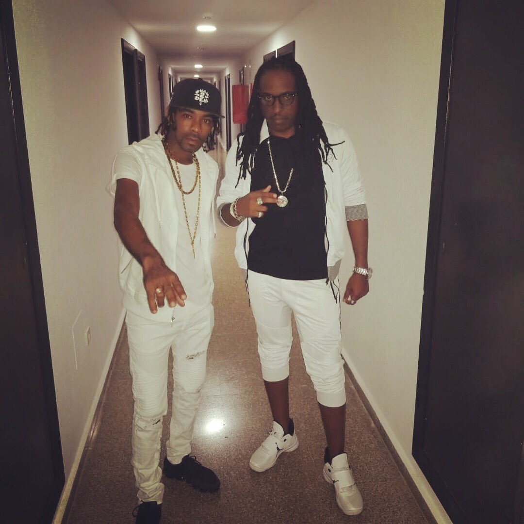 StratoMuzic's tweet photo. @ibizasoca we inside the place‼️ #RickyT #FollowRickyT #IbizaSocaFestival #Ibiza #Soca #FreakyGirls #Sully #PressureBoom #Artiste #SaintLucia #PullItUp #ThrowBumper #NewMusic #Soca #Fete #Vibe #Festival #Dance #StratosphereMuzic #SaintLucia🇱🇨 https://t.co/x7emhAuY6l