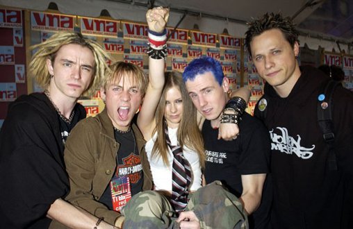Fergus Butler Gallie Avril Lavigne And Her Band Pictured In 02 And 18