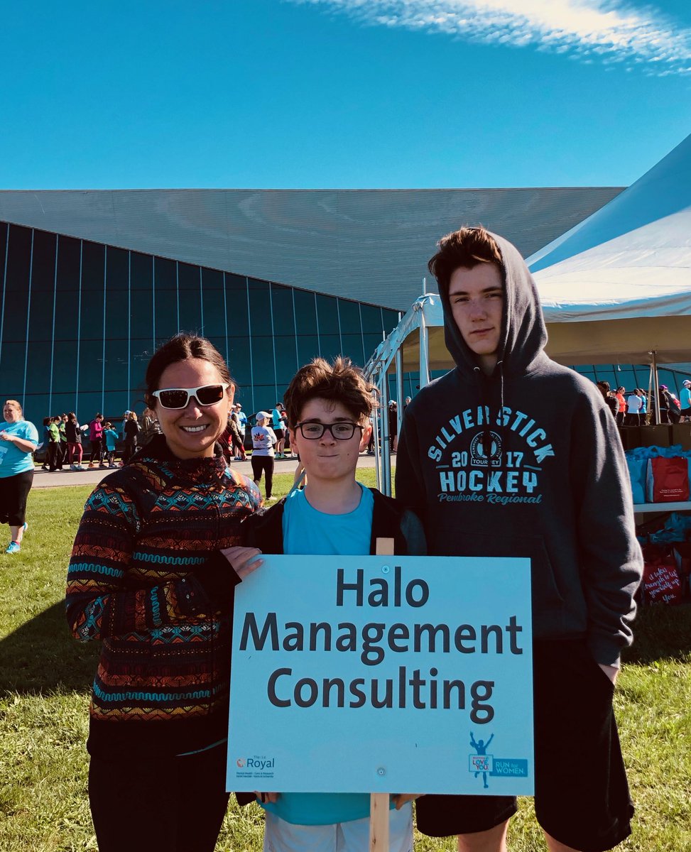 halomc2013's tweet image. Great morning for Team Halo at the #OttRun4Women! Beautiful weather and great turnout. Many thanks to the organizers for a fantastic event! @theroyalfdn @RunForWomen @welsh_tracey #SHOPPERSLOVEYOU