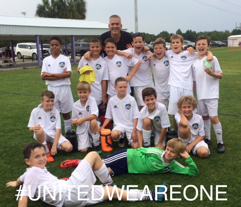 SpiritUnited's tweet photo. 2007 Boys Crossover taking a break before the Finals this afternoon. #UNITEDWEAREONE #ACYS  #SpiritUnited https://t.co/zf3c8pvDgf