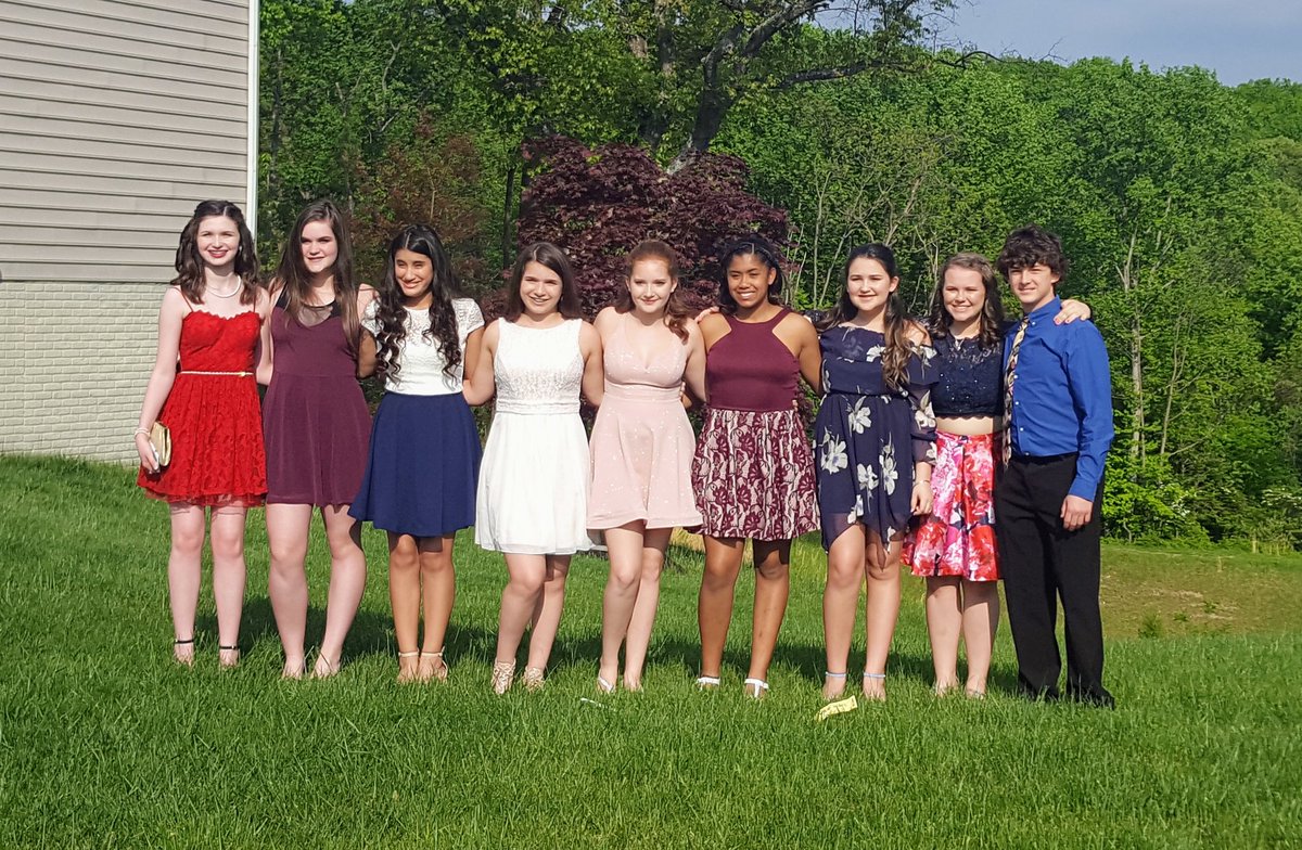 Lora Cheek tweet media