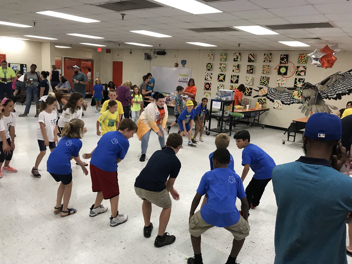 VolusiaSTEM's tweet photo. We have 16 schools participating in FIRST Lego League Junior EXPO Spruce Creek High @GreatDay2BAHawk @SCHS_AITR Thank you everyone for such a great event! Team Volusia! https://t.co/xHLf7mSMbR