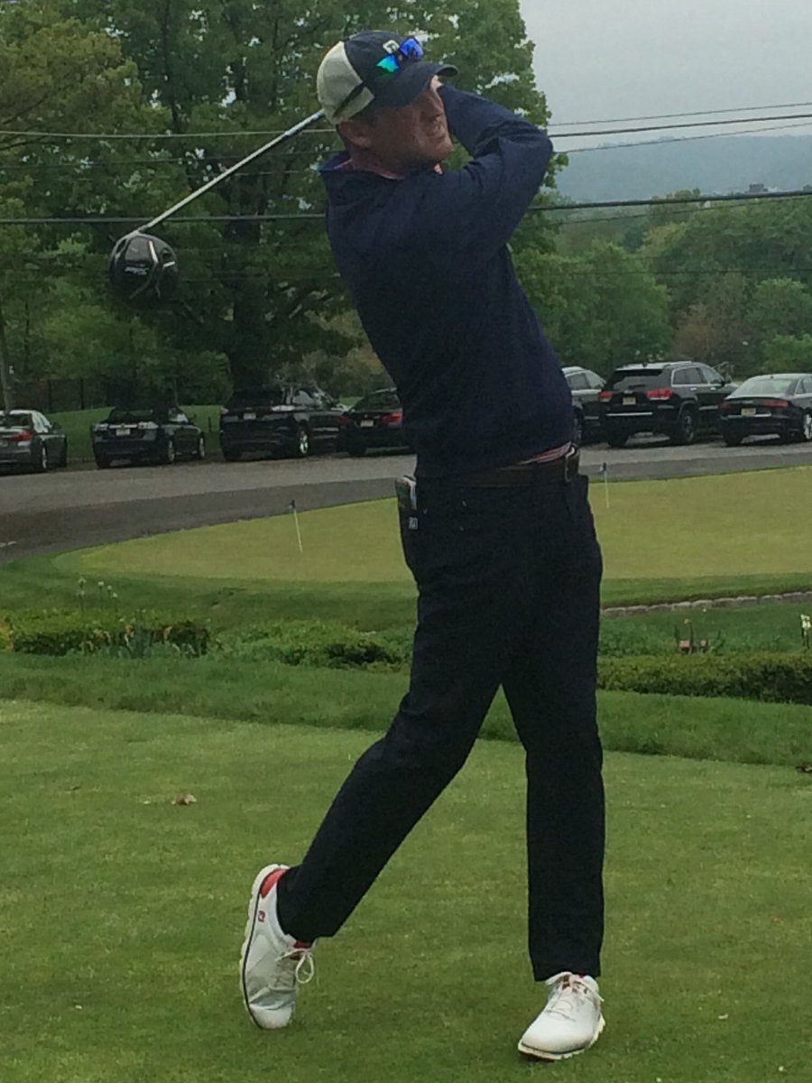 HoffmanCup's tweet photo. Ryan Fountaine, member of the Baltusrol team, teeing off on #1 at #PlainfieldCC to begin the last day of the #HoffmanCup #NJSGA #MGA #NJPGA https://t.co/d9QIJfu1xd