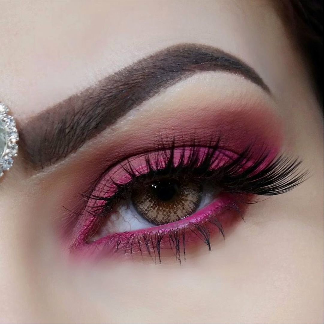 DrJasonCompton's tweet photo. Looking to complete your look for a party today? Take inspiration from this! @cele_beautymakeup is wearing @desioeyes in shade #Cappuccino π. Get your own pair at @comptoneye!
#DrCompton #uptown #washingtonheights https://t.co/SgG54LucP0