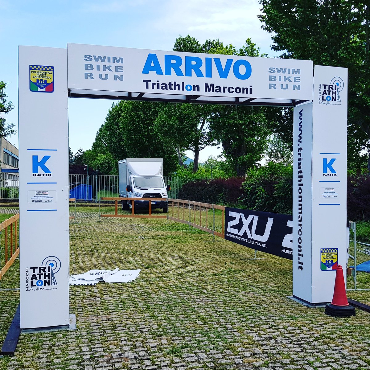 Poche ore... Secondo Triathlon Marconi! Vi aspettiamo per festeggiare insieme con <a href="/mondotriathlon/">Mondo Triathlon Daddo</a> #daddocè sotto l'arco del traguardo! A domani 🎉🎉🎉🎉