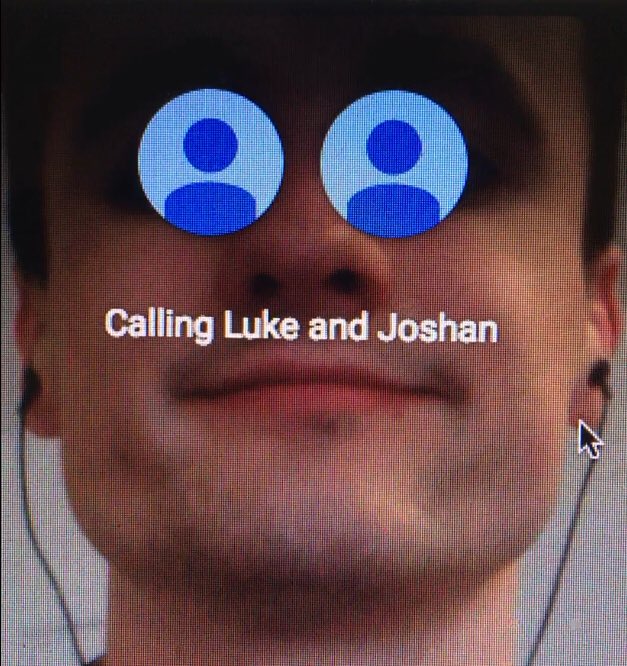 I only have 👀 for you