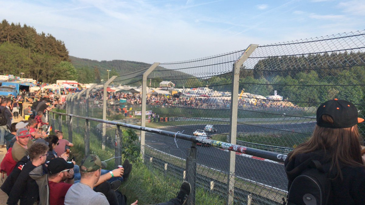 Allen Fans, Teams und Fahrern viel Spaß beim 24h Rennen!
#nring #n24h #nordschleife