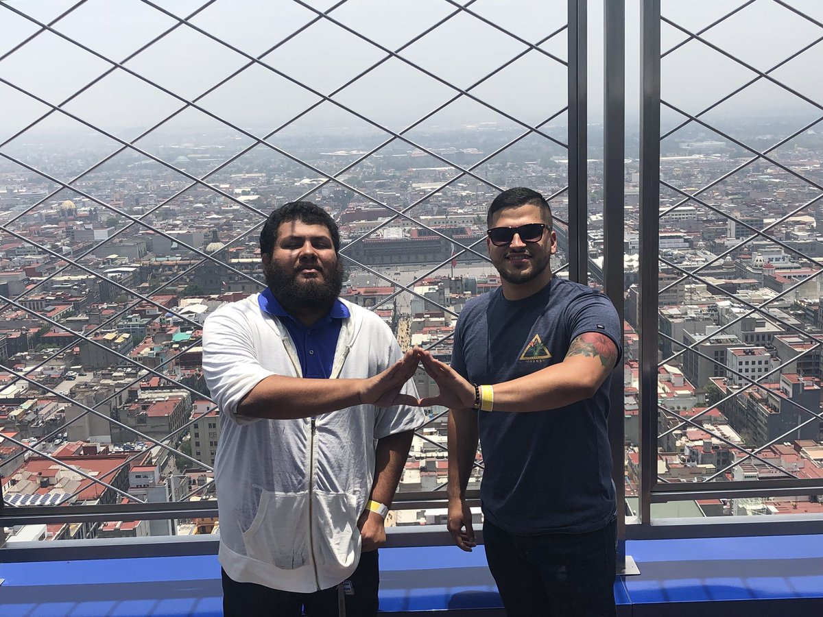 AlphaDeltaGamma's tweet photo. ¡Viva Mexico 🇲🇽! Brothers from psi chapter enjoying the start of summer in Mexico City https://t.co/fxZoywCufC