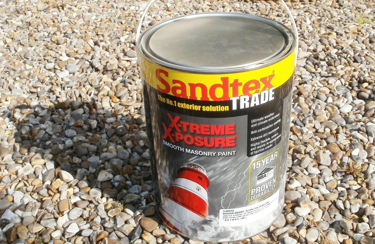 happisburgh_lh's tweet photo. Our special mix paint sample has arrived!  Thanks @Sandtex_UK for donating the paint for Happisburgh Lighthouse - work starts in June :-) Not long to go! https://t.co/7iHso8BOpY