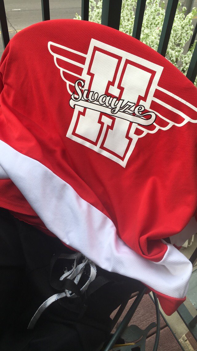 Good win last night for the boys in the first game of the #WalleyeChop! 6-3
Now for another this afternoon #ferda