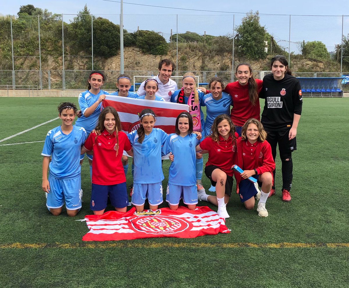 📌 Futbol base

Amb la victòria d'avui, l'equip Infantil-Aleví A femení s'ha proclamat campió de Lliga.

🏆👏👏

Enhorabona noies!

#GironaFC #FutFem