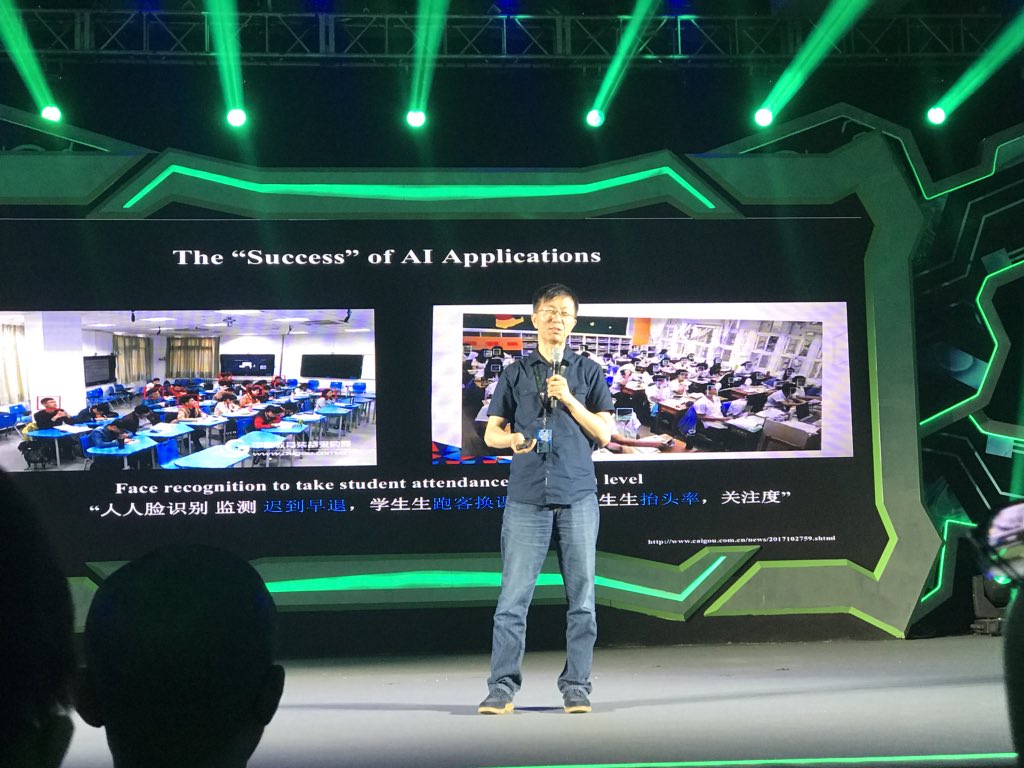 ManRoayl's tweet photo. def con china. https://t.co/MdlWFVws8i