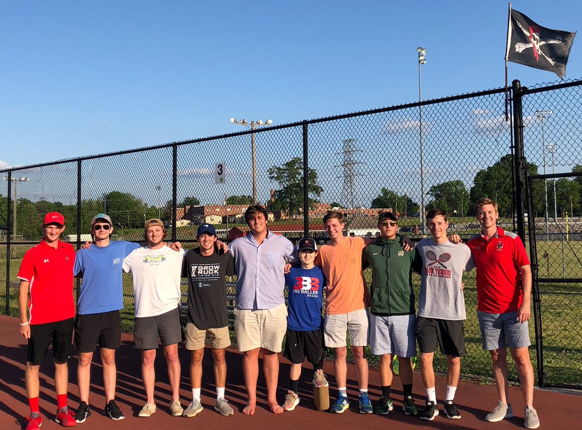 PiratesMTEN's tweet photo. ICYMI: This week we knocked off a good Reagan team 5-1 to advance to the elite 8. This team is all about finding a way!
It was awesome seeing so many Page tennis alumni back to support the program. Things like this are why its different here. #Pagefamily #michaelbass #culture https://t.co/IYlhsho4Vg