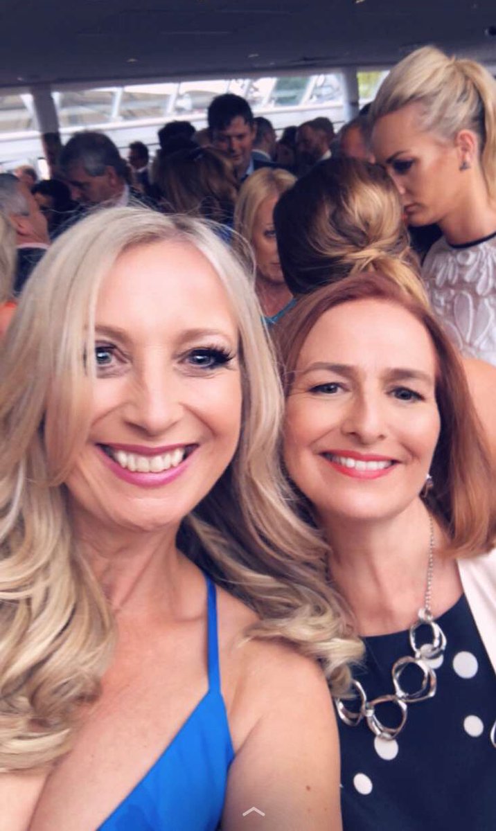 Great day at Chester Races <a href="/ChesterRaces/">chesterraces</a> looking forward to the next one 🍾🥂