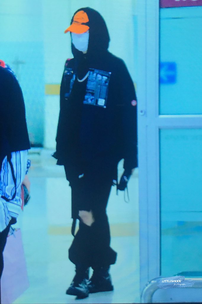 LittleBoxxxxxx's tweet photo. #송민호
20180512 https://t.co/zmSXybUAne