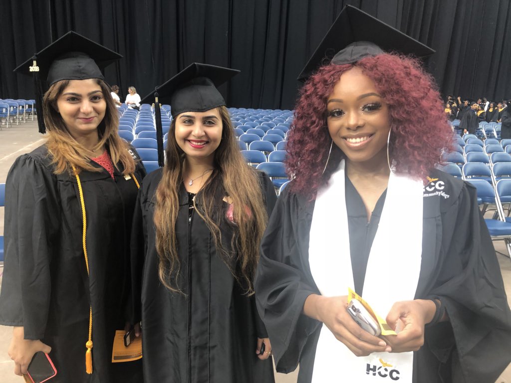 HOUCityCollege's tweet photo. All smiles this morning at #HCCgraduation2018. These graduates are ready to take on the world! #hccgrad2018 #wearehcc https://t.co/99BR3fiiS1