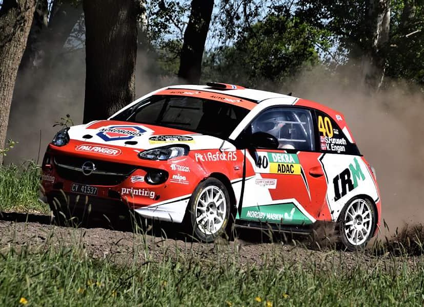 There was some proper gravel sections on last weekends <a href="/ADACRallye/">ADAC Rallye Hub</a> Rallye Sulingen where we slid around on our tarmac tyres.

Videoblog from our victory will be online tonight, so stay tuned!

Photo: 67jojo99