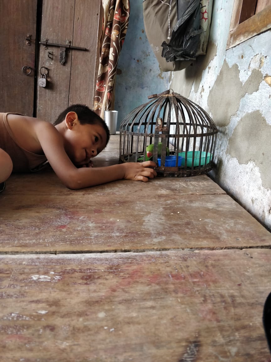 Sucharita_2011's tweet photo. @kaleidofin launched goal linked financial solutions with Sonata in Bihar #cashless with eNACH live!. This picture of one of our customers' children seems to say it all...#fintech making hopes and dreams a reality @gunjangrover @puneet_gupta @Vipulsekhsaria https://t.co/Q9cR0oFG2h
