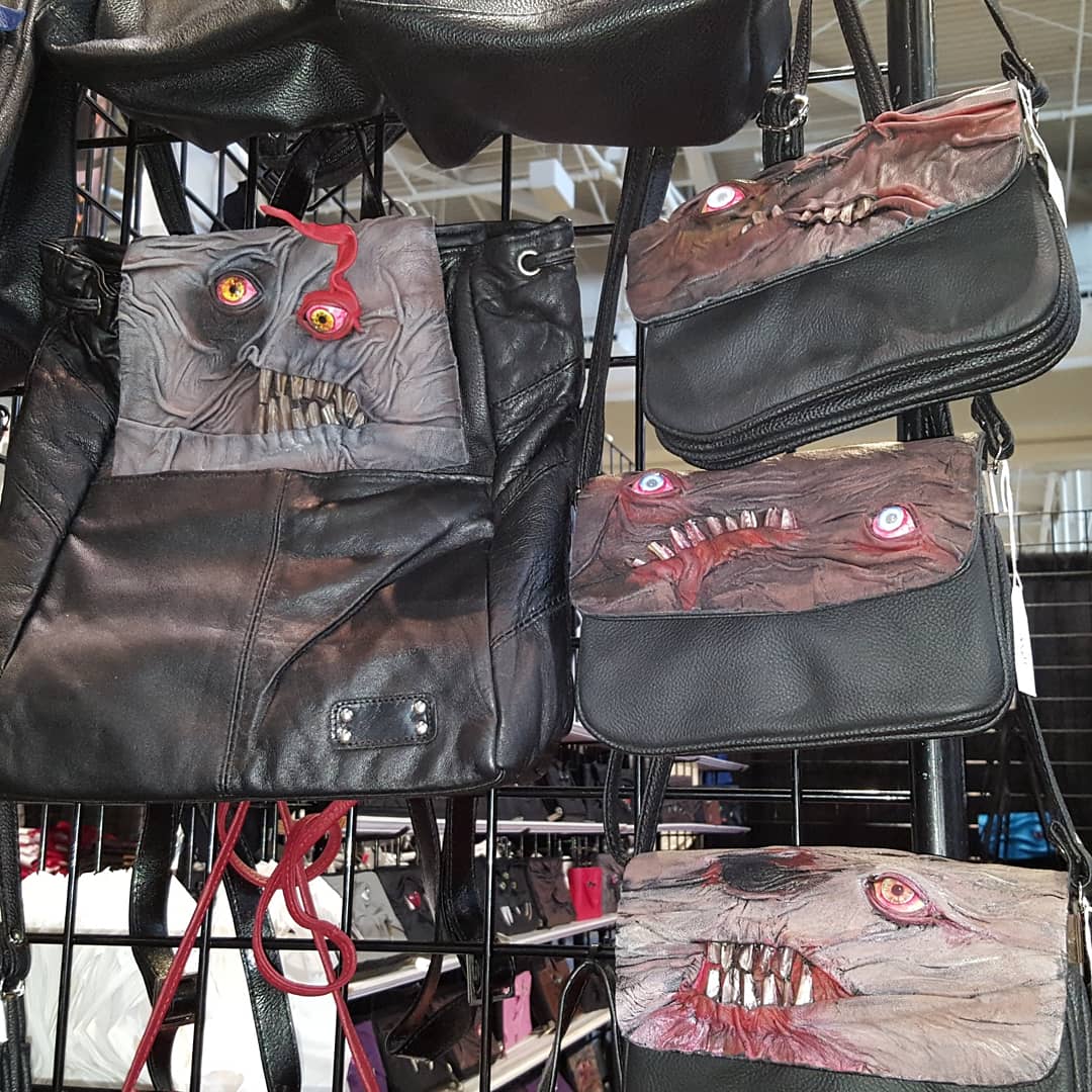 Pippenwycks's tweet photo. All set up and waiting for the dead...I mean fans 👹 Come see us at #WalkerStalker Nashville booth 639. https://t.co/BMruQWyyTp