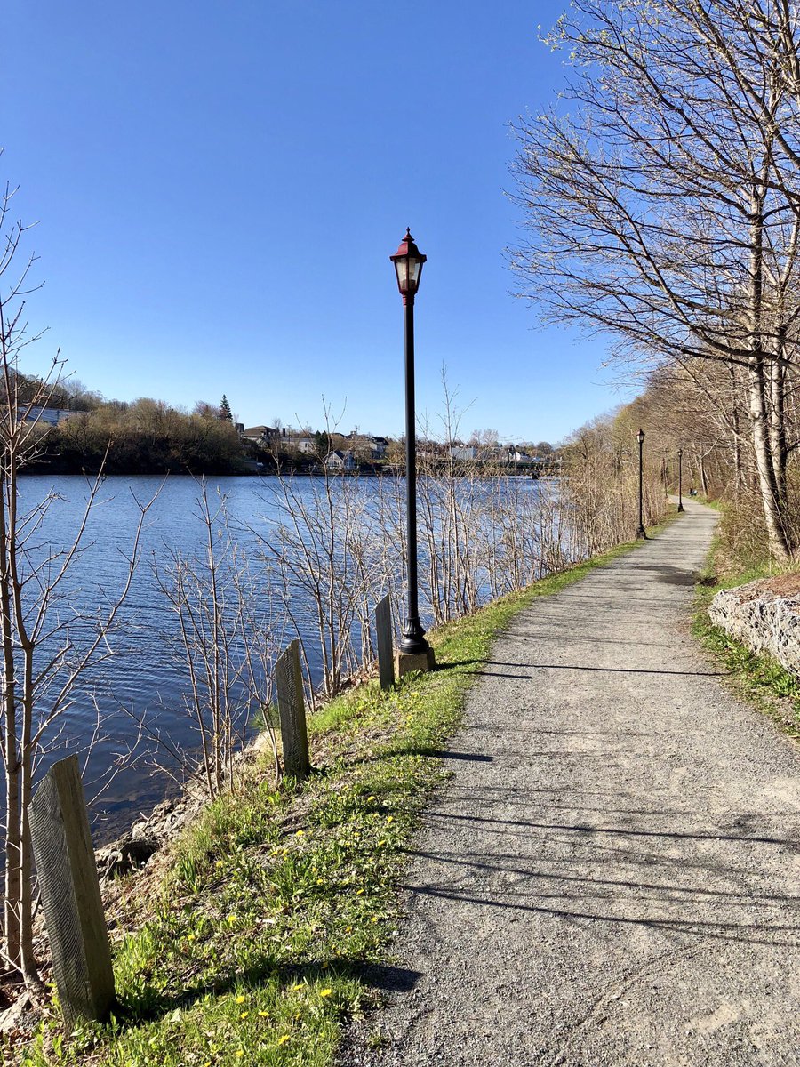 NewGlasgowNS's tweet photo. It’s a great day for a walk or run on the trail system #SamsonTrail #NewGlasgow #ActiveforLife @PCtrails @TCTrail @NSTrails https://t.co/G4hlEpwtaH