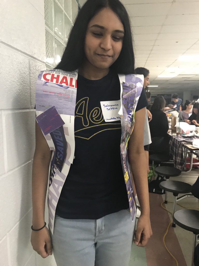 💚💜Chantilly YERDS rock wearable Yearbook fashion! #chantillypride #CHSOdyssey
