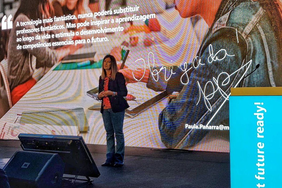 "A tecnologia mais fantástica nunca poderá substituir professores fantásticos. Mas pode inspirar a aprendizagem ao longo da vida e estimula o desenvolvimento de competências essenciais para o futuro." — <a href="/ppanarra/">paula panarra</a> no #EduDay2018 🎓
