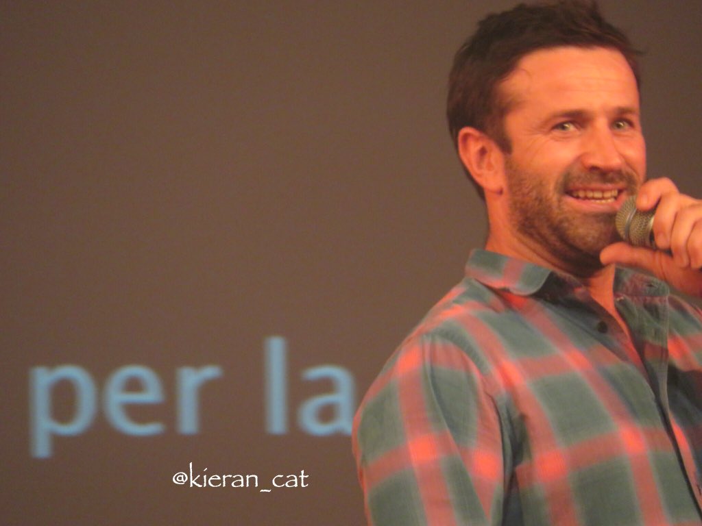 kieran_cat's tweet image. #JIB9 #jibweek2018 
Day 2 #adamfergus Panel
Love his accent 😉