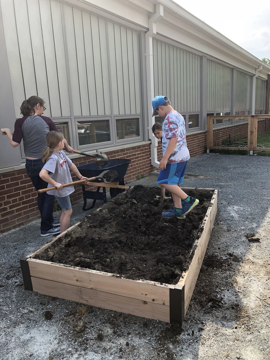 Old McDonald had a farm... check out <a href="/AbingdonGIFT/">Abingdon APS</a> families hard at work getting our new farm up and running!