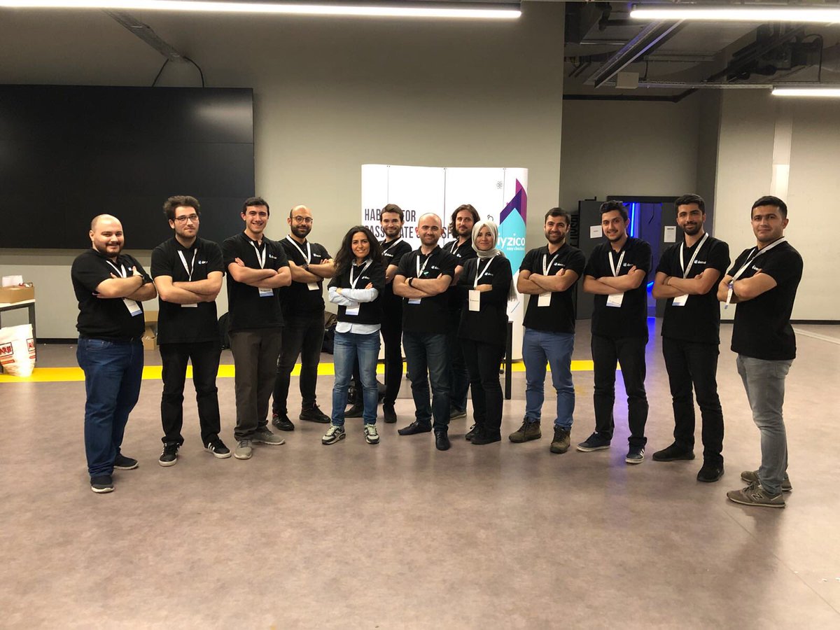 AyseKulabas's tweet image. #Devnotsummit biterken...😉✋ katılan herkese teşekkurler...