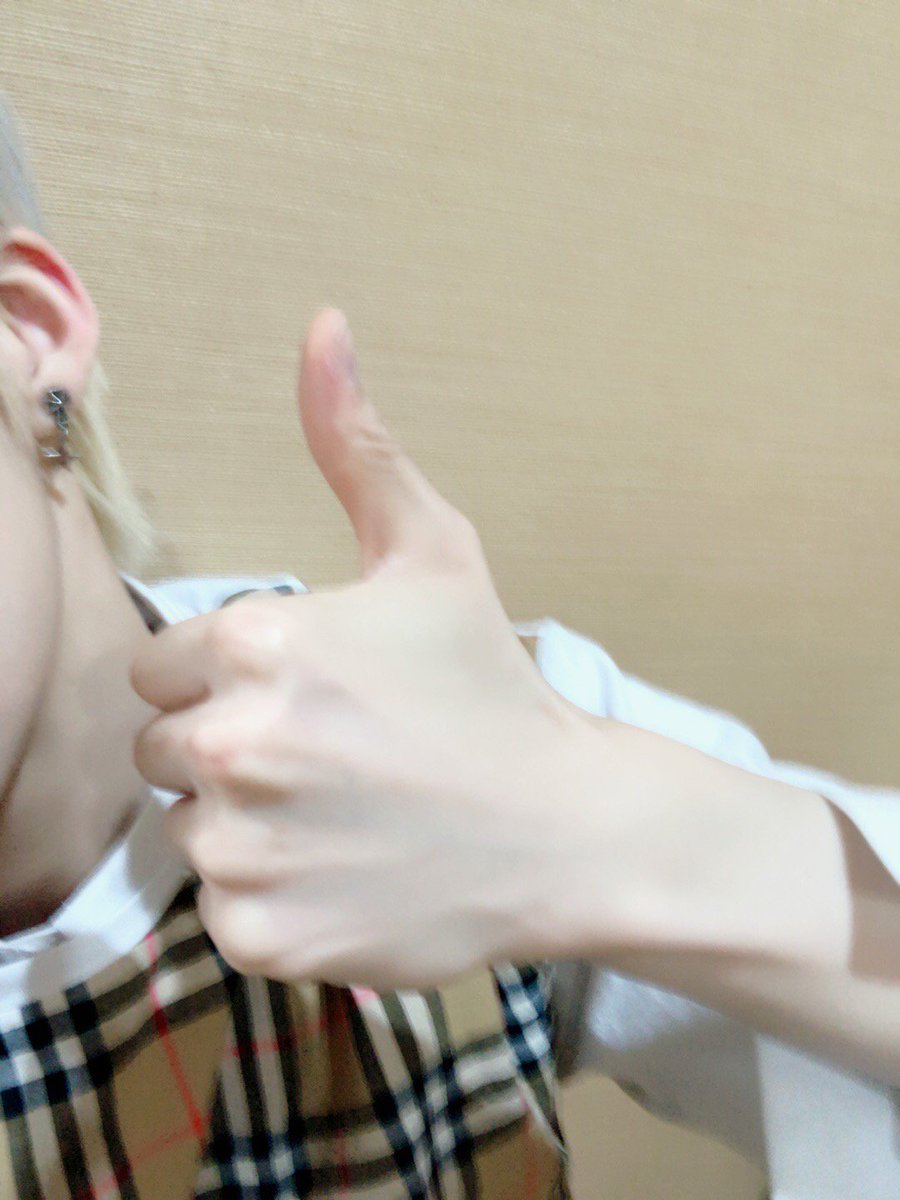 WE_THE_BOYZ's tweet photo. 오늘도 더비가 짱bb 조심히 들어가효🤗🤗 #NewShot https://t.co/rbslXNMXIA
