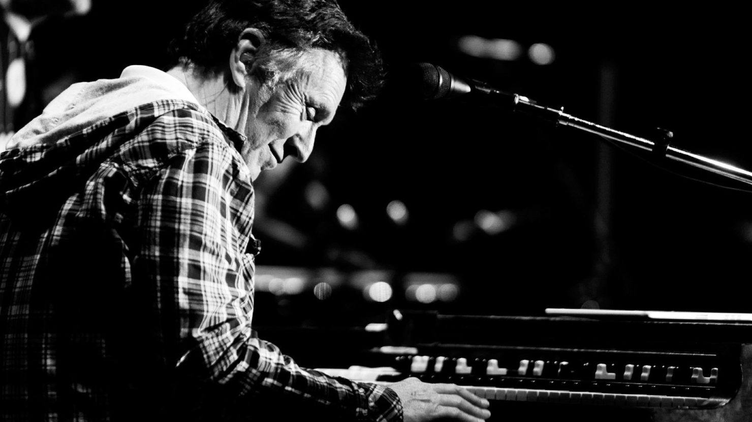  Steve Winwood: Career-Spanning 