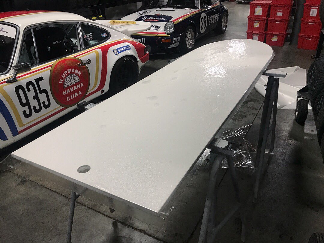 LUSTRDetail's tweet photo. We recently wrapped a huge meeting room table with PPF. Oh and squeezed in a full car wrap on a very cool Porsche build.

#lustr #lustrautocare #lustrdetail #cquartzprochicago #chicagoppf  #suntek #xpel #3m #chicagoclearbra #premiumdetailing #chicagodetailing #lustrit #porsche https://t.co/z8MO1xWFiW