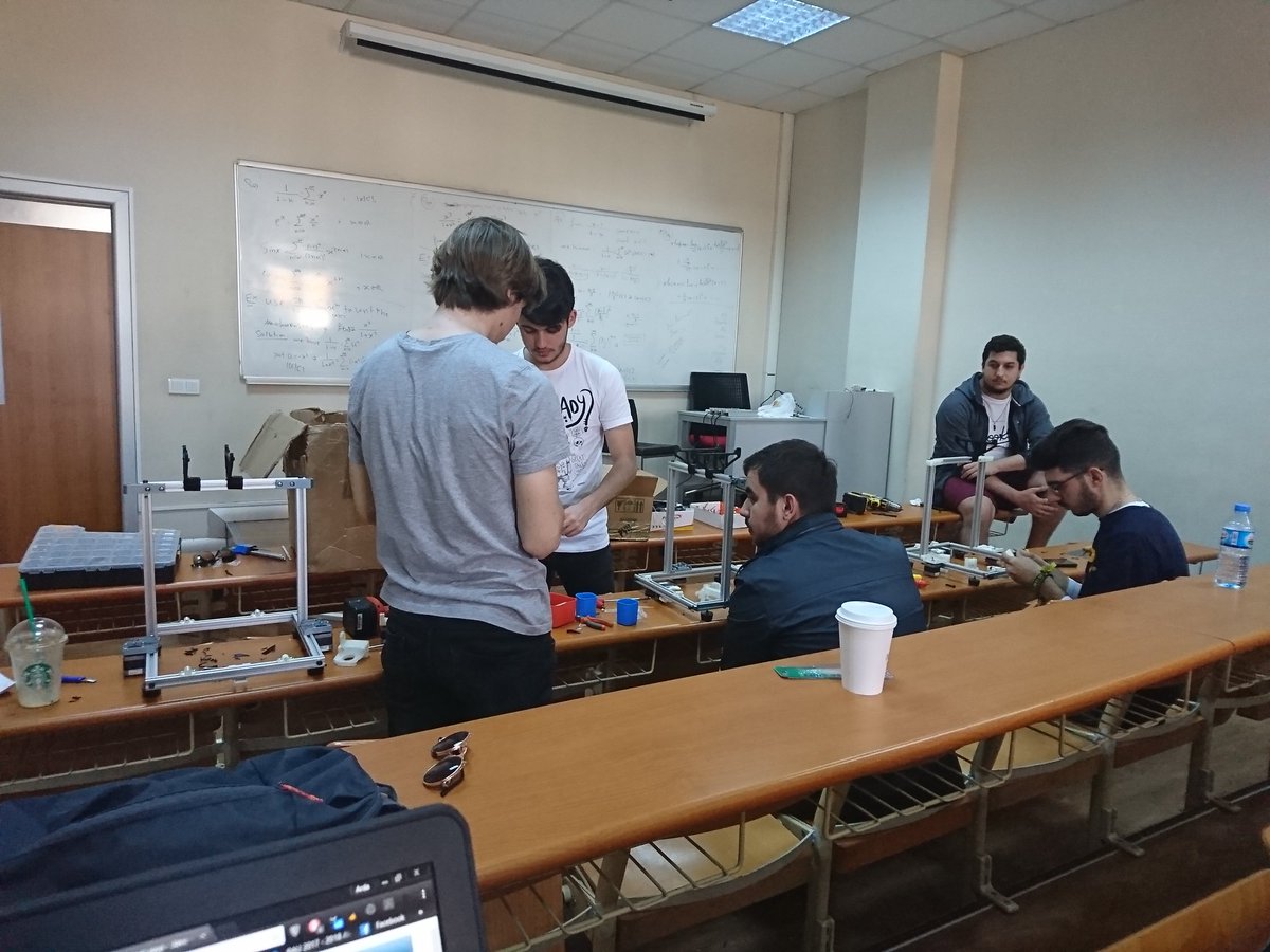 3D Yazıcı Yapma Workshopu kaldığı yerden devam ediyor.